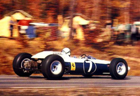 Джон Сёртис за рулем Ferrari, 1964 год