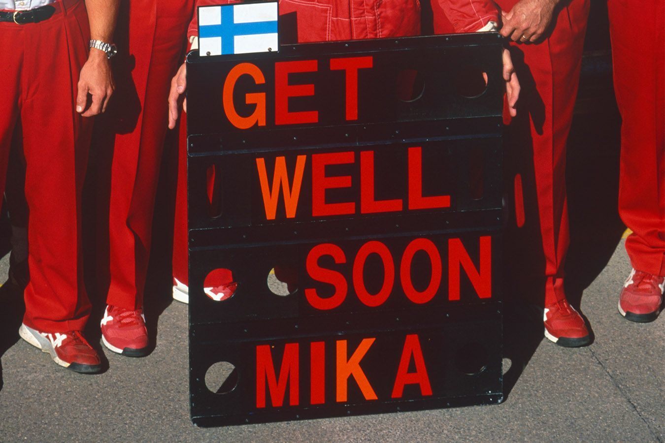 Get well soon, Mika © McLaren.com