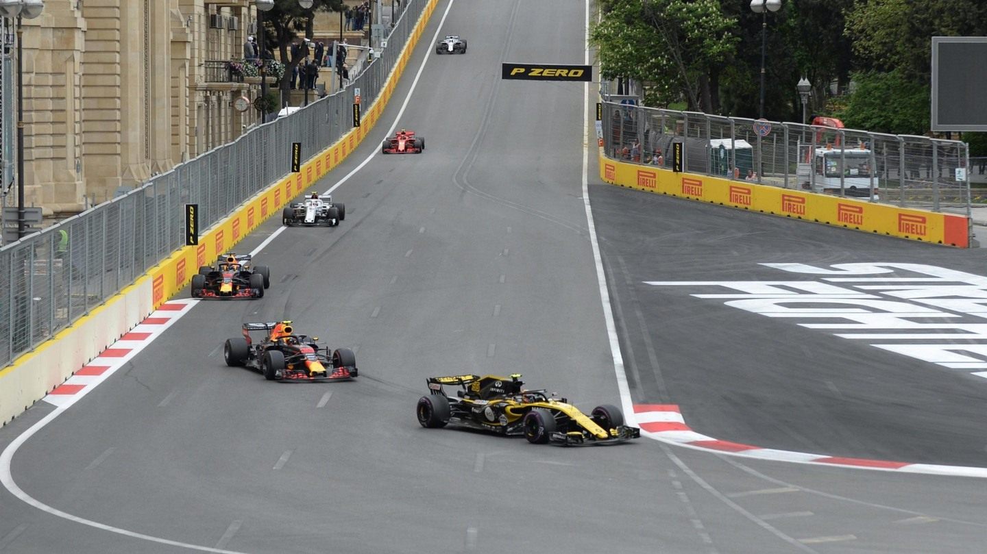 Карлос Сайнс провел блестящую гонку и финишировал пятым © Formula 1
