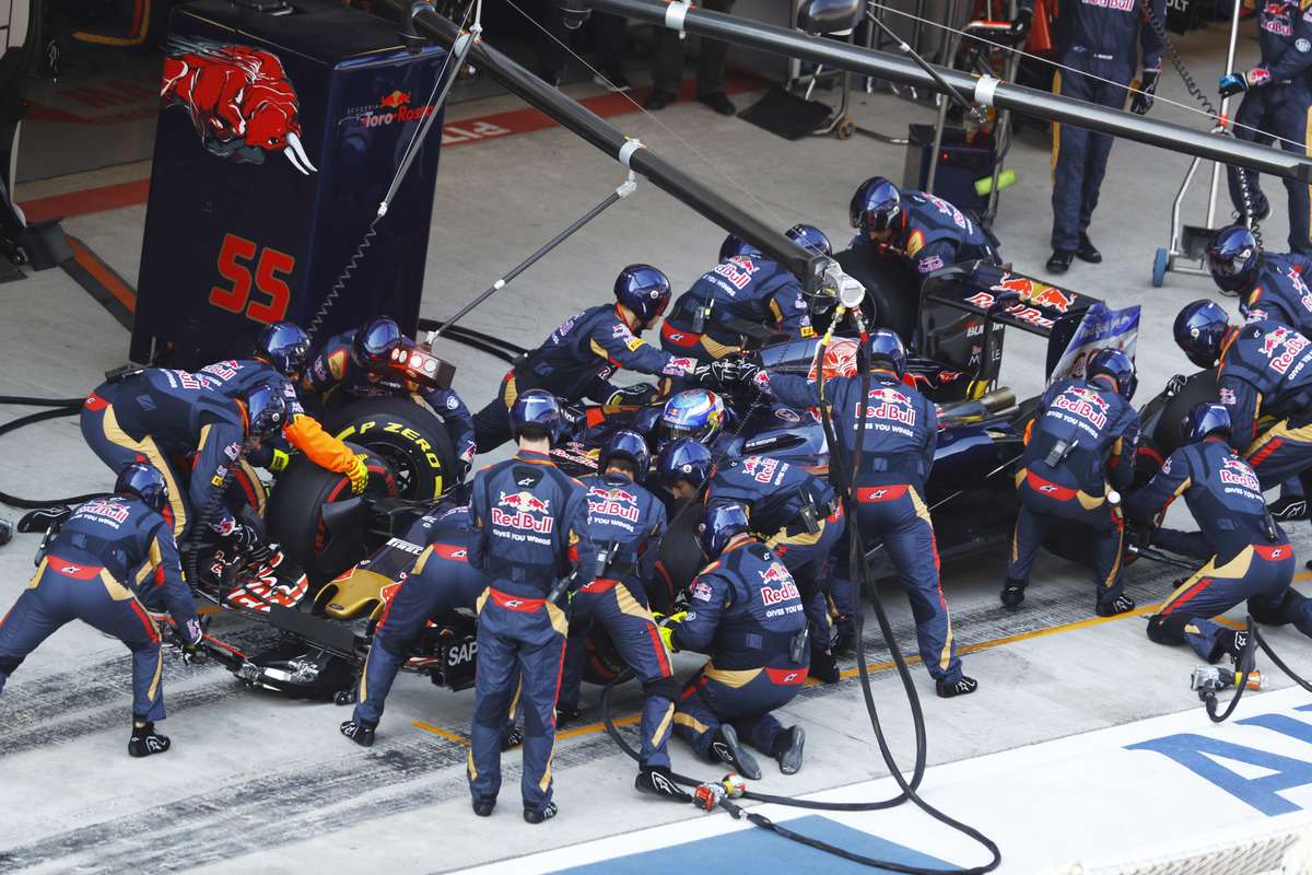 Пилоты Toro Rosso сетуют на неудачу по итогам Гран При России
