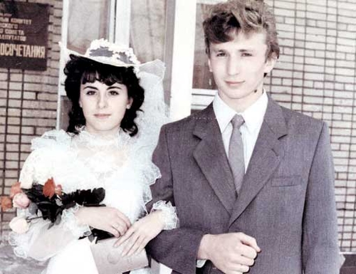 Елена и Владимир Чагины в день своей свадьбы