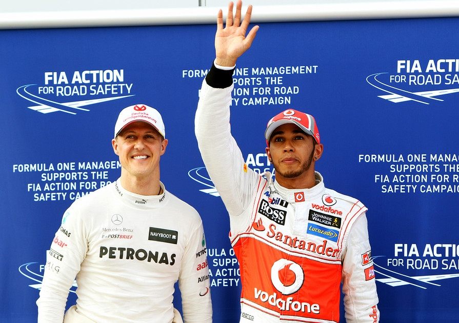Михаэль Шумахер и Льюис Хэмилтон после квалификации Гран При Китая-2012 © Motorsport-Magazine