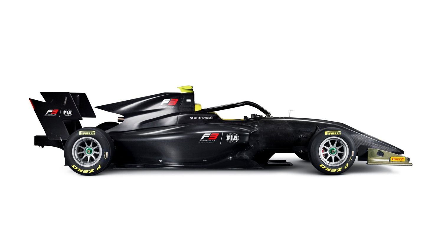 Машина Ф3 2019 года © Formula 3