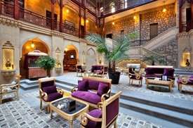 Отель «Шах Палас» в Баку