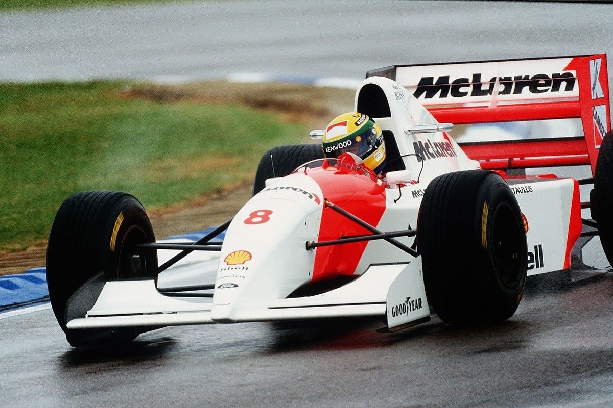 McLaren MP4/8 © autosport.com