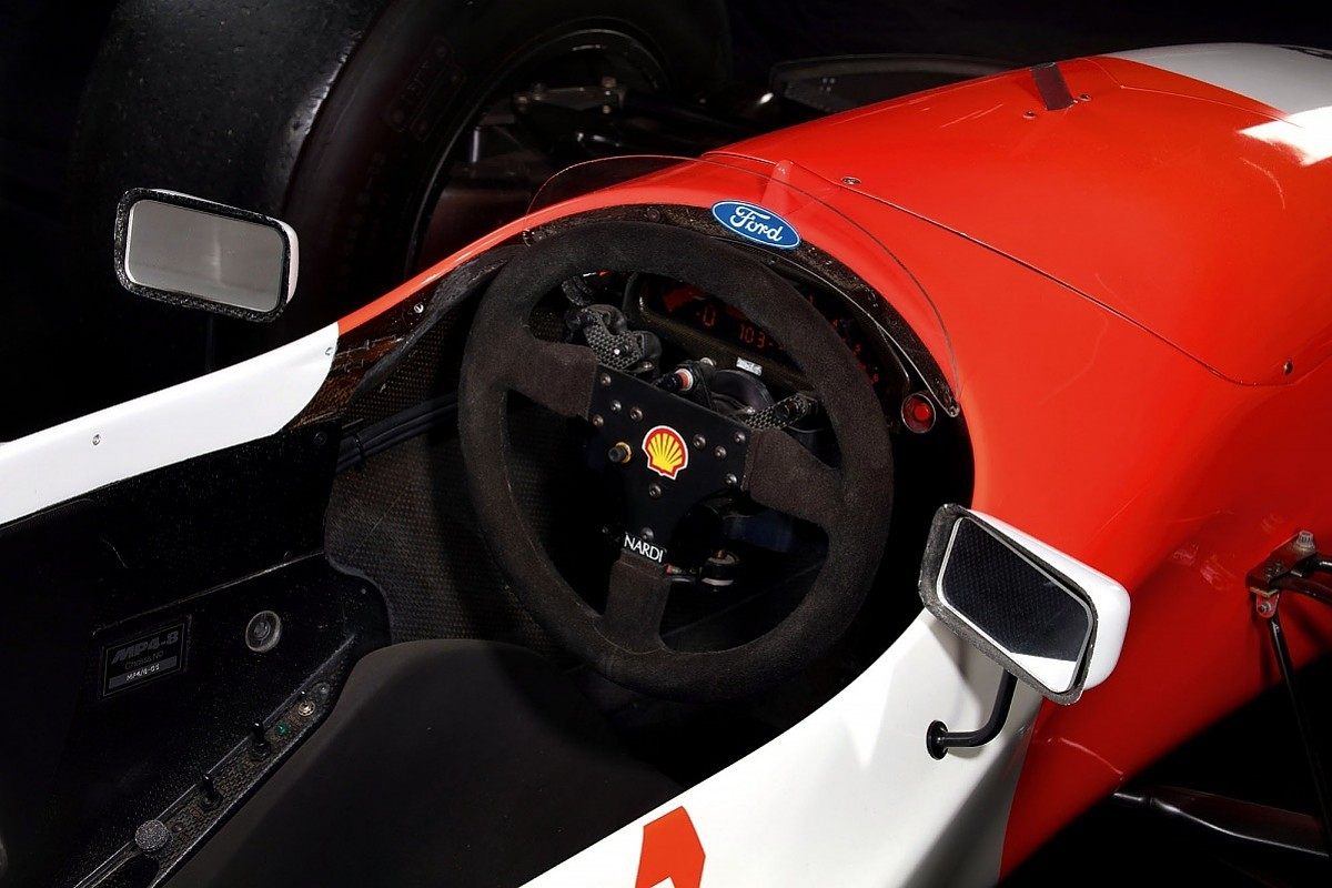 McLaren MP4/8 © autosport.com