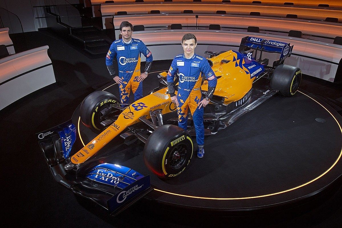 MCL34 © autosport.com