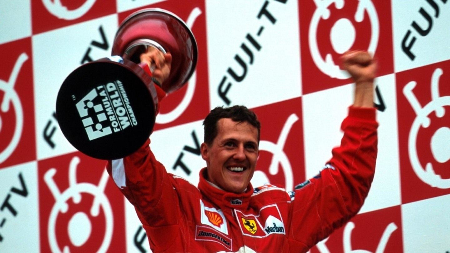 Михаэль Шумахер на подиуме Гран При Японии-2000 © Formula 1