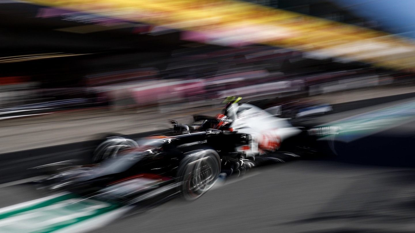 Два последних сезона Haas преследуют хронические проблемы с машиной © Haas
