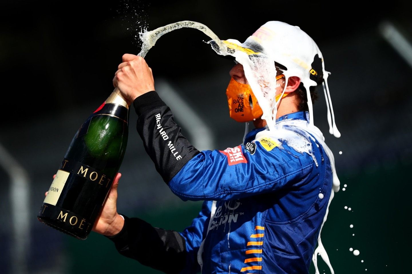 Ландо Норрис на подиуме Гран При Австрии © McLaren