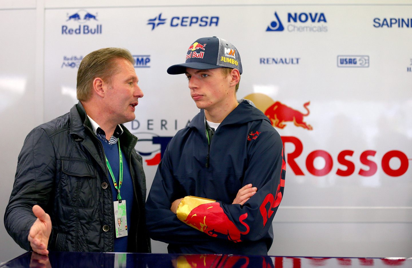 В Формуле 1 Макс Ферстаппен дебютировал в 17 лет © Red Bull Content Pool / Getty Images
