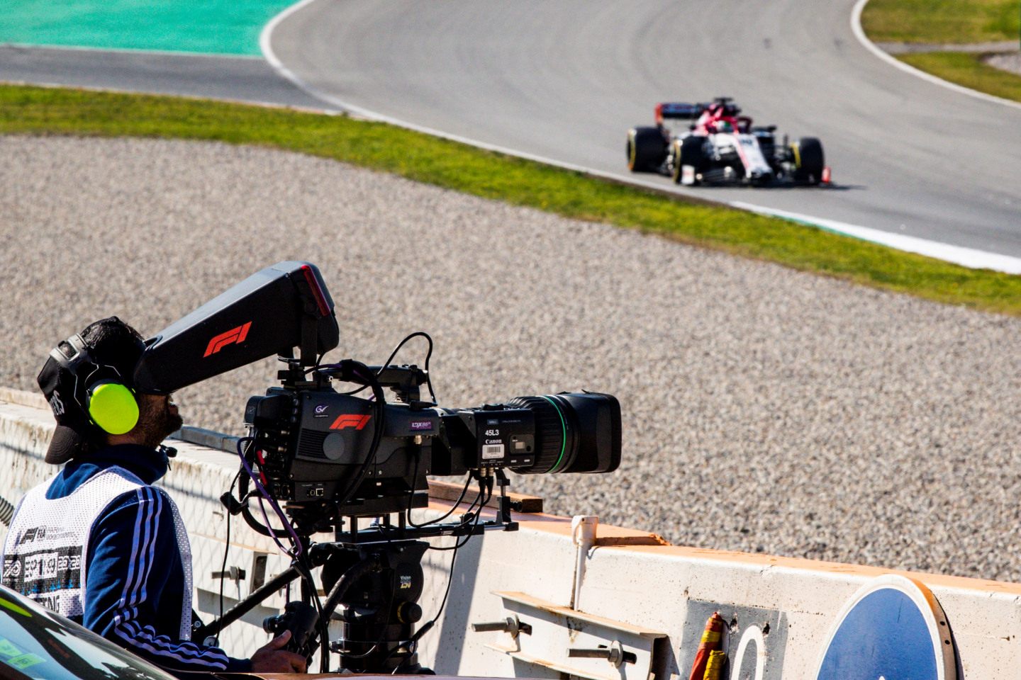 С появлением F1 TV в 2018 году трансляции зимних тестов стали привычным делом © Sauber Group