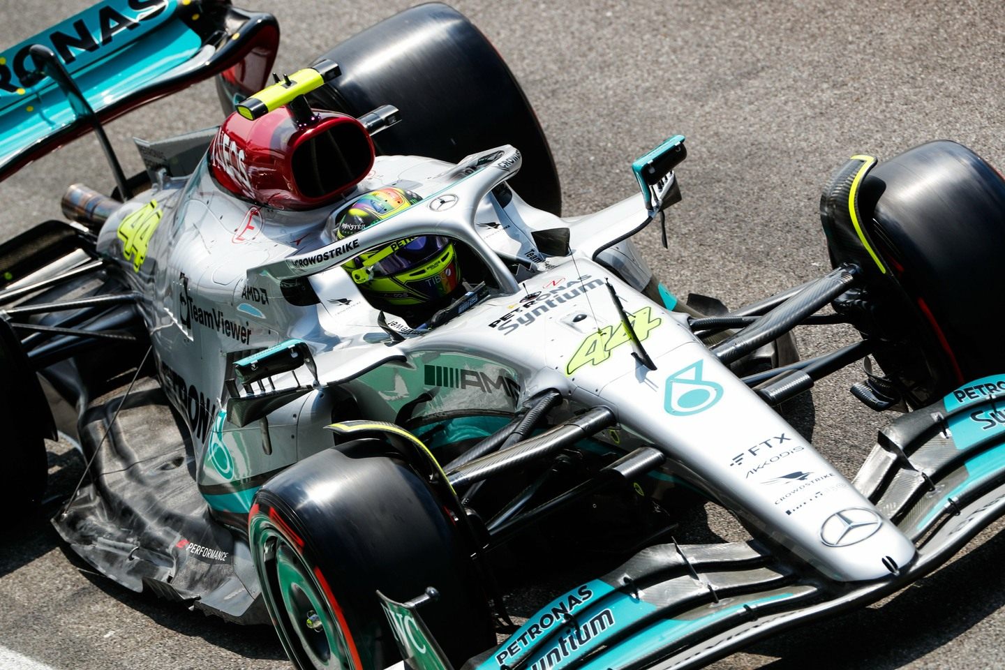 Льюис Хэмилтон проведёт в воскресенье 300-ю гонку в Формуле 1 © Mercedes