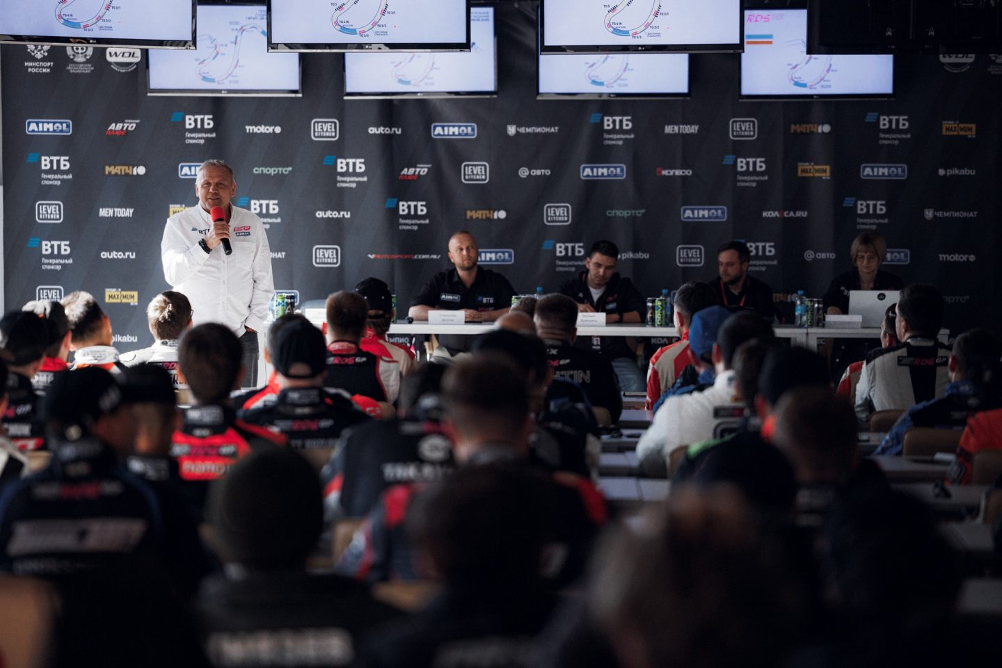 Пилоты RDS GP готовы выступать в любых условиях &copy; Российская Дрифт Серия