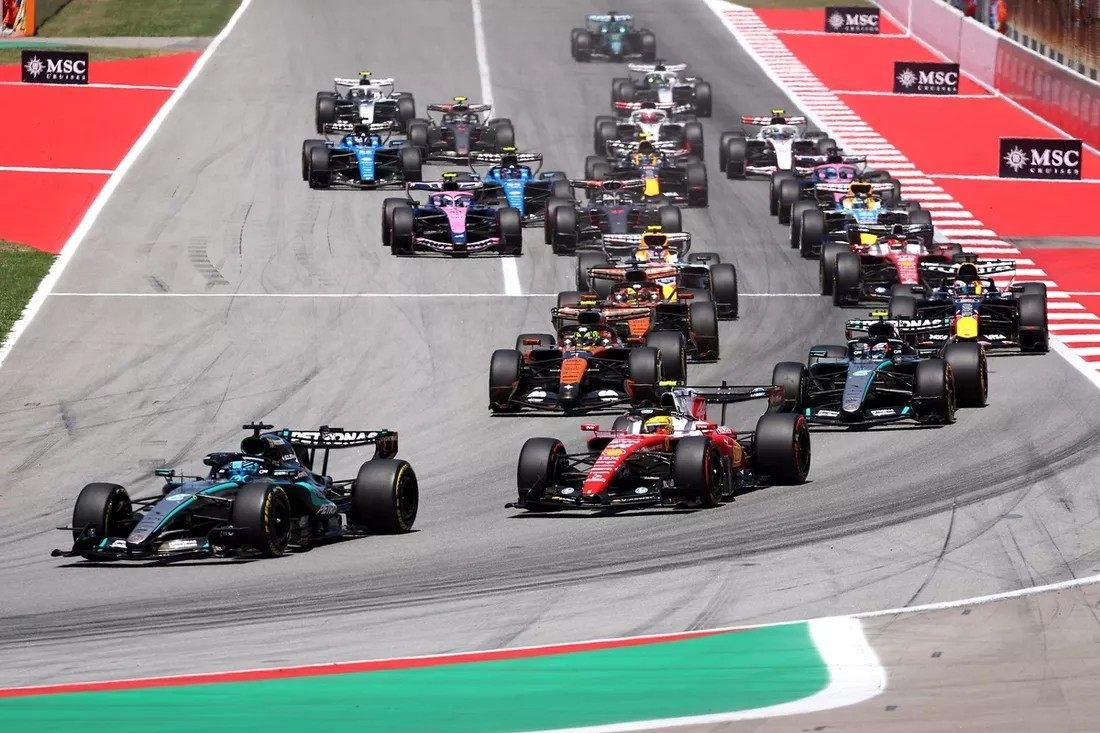 © F1