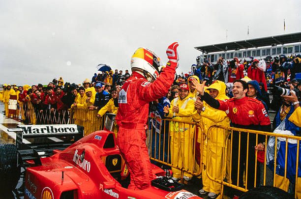 &copy; Ferrari