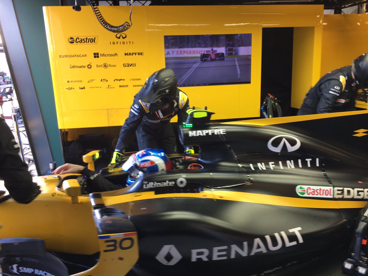 twitter.com/RenaultSportF1