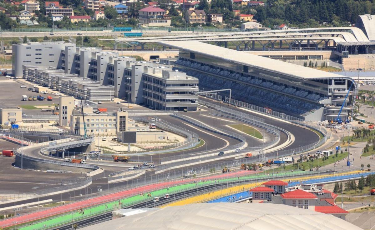 Трасса сочи. Трасса f1 Сочи. Трасса ф1 в Сочи. Сочи автодром формула 1 трасса. Олимпийский парк трасса формулы 1.