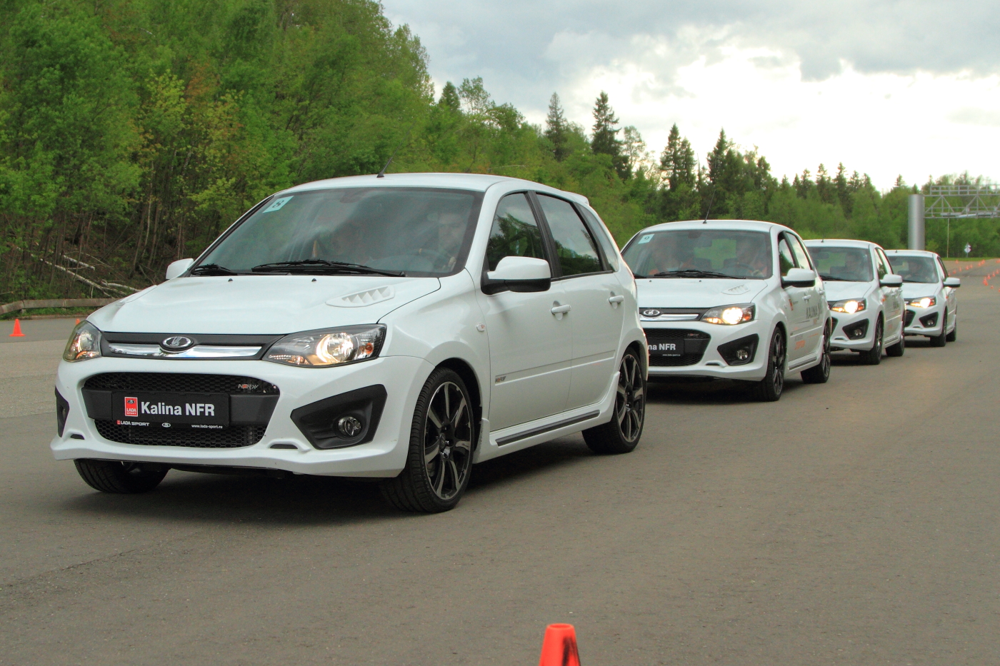 Мы прокатились на спортивных Lada. И нам понравилось! | Autosport.com.ru