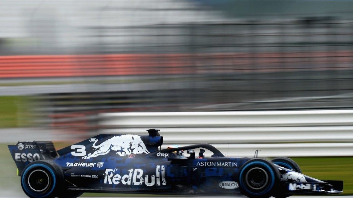 Даниэль Риккардо за рулем RB14 © Red Bull Racing