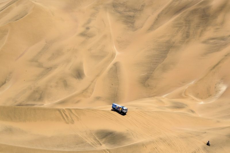 Масштабы пустыни © КАМАЗ-мастер