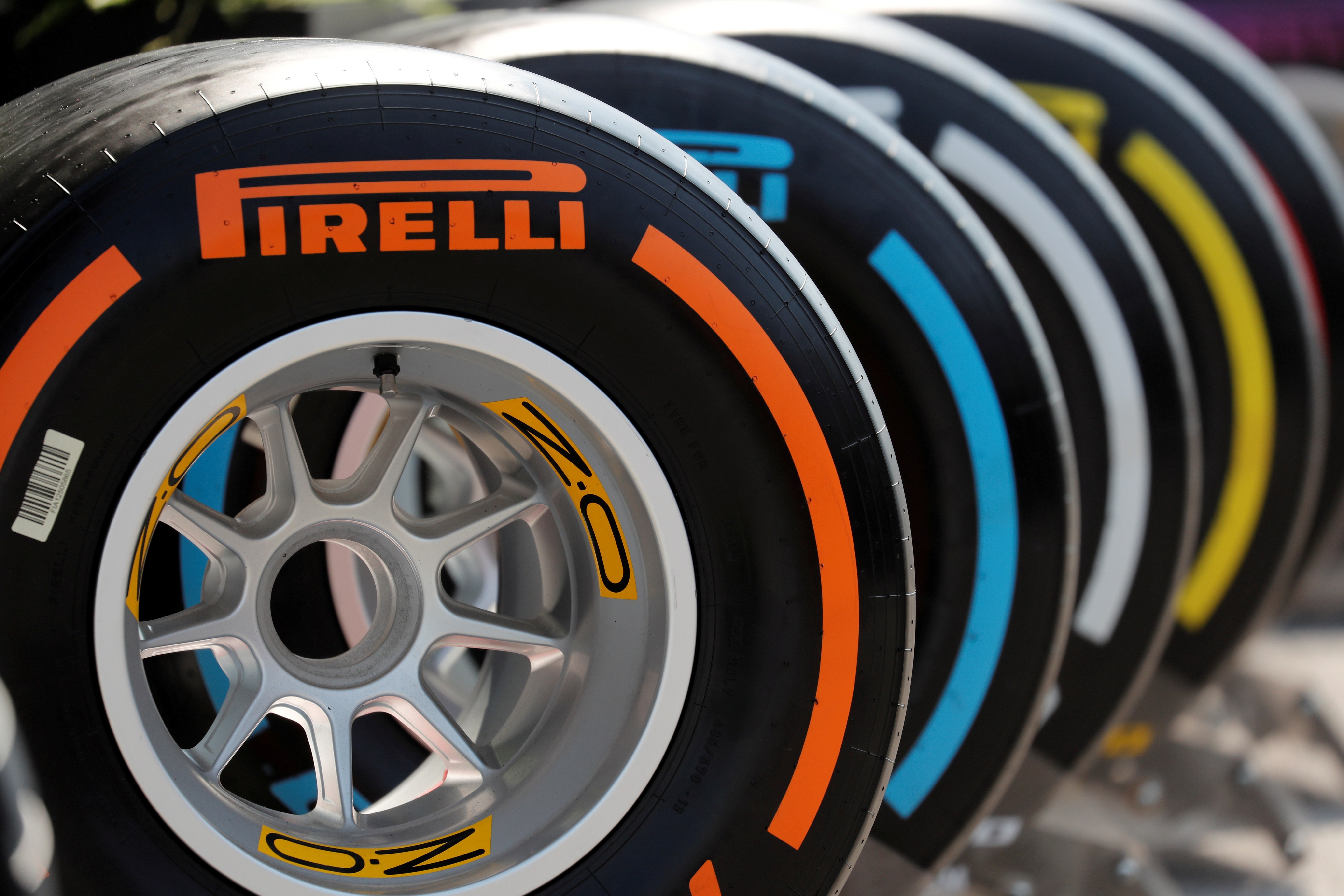 Pirelli. Pirelli f1 circuit. Formula 1 Pirelli Tyre marking. Pirelli Side. Pirelli zo01.