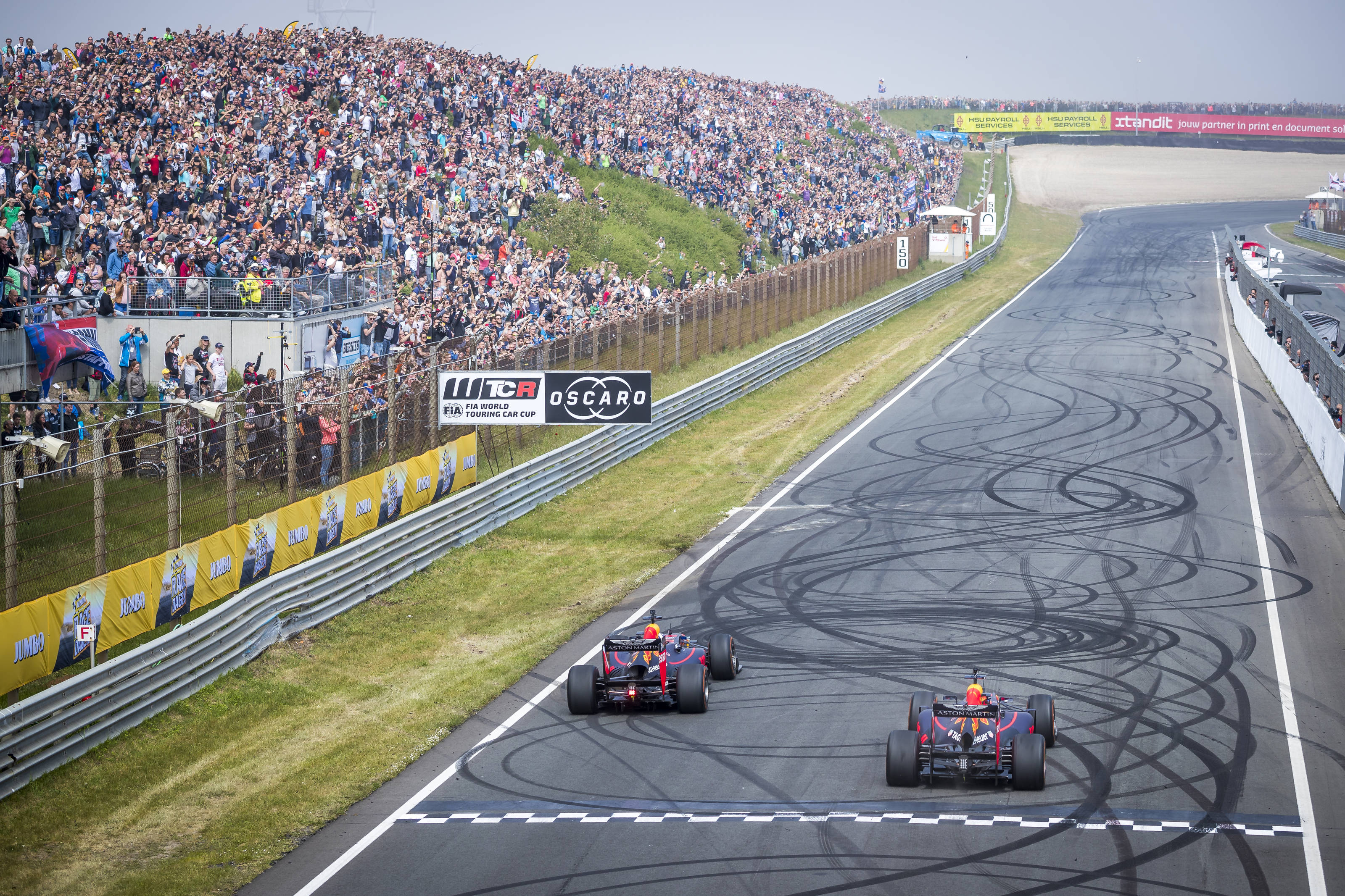 Гонки трансляции. Формула 1 Zandvoort. Зандворт трасса формула 1. Формула 1 Гран при Нидерландов 2021. Zandvoort Нидерланды f1.