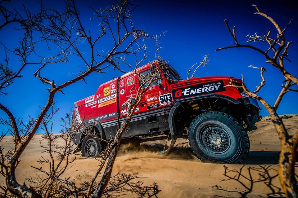 Спортавто. Ралли рейд Грузовики. Ралли рейд Грузовики Volkswagen. Капотный грузовик на ралли в Дакаре. Ралли-рейды МАЗ.