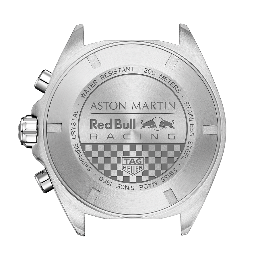 Выгравированный логотип Aston Martin Red Bull Racing © TAG Heuer
