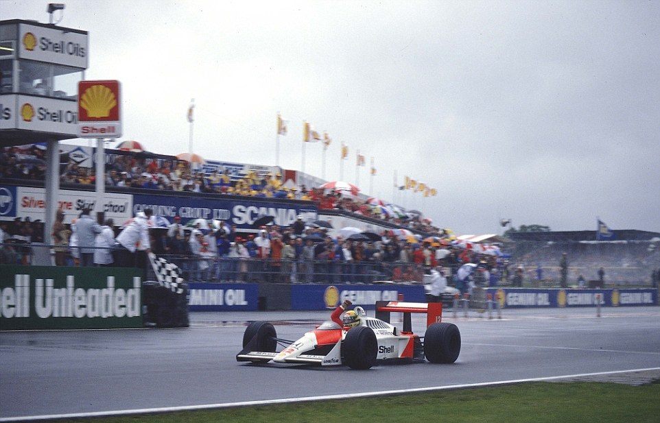 Айртон Сенна на Гран При Великобритании-1988 © Photographic / REX Shutterstock