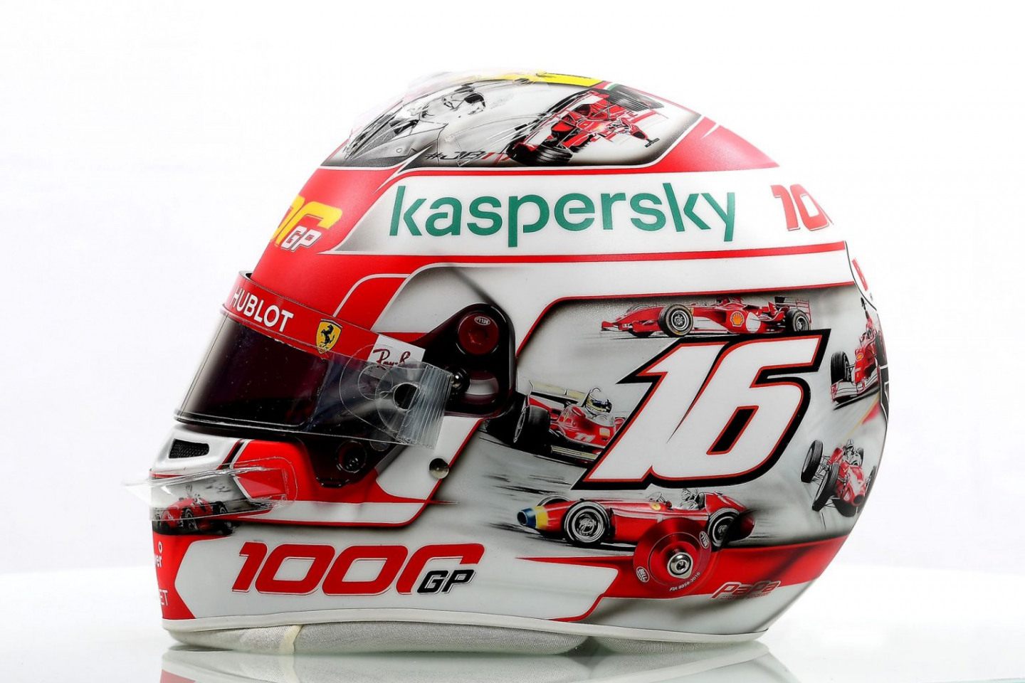 Особый шлем Шарля Леклера к Гран При Тосканы © RaceFans
