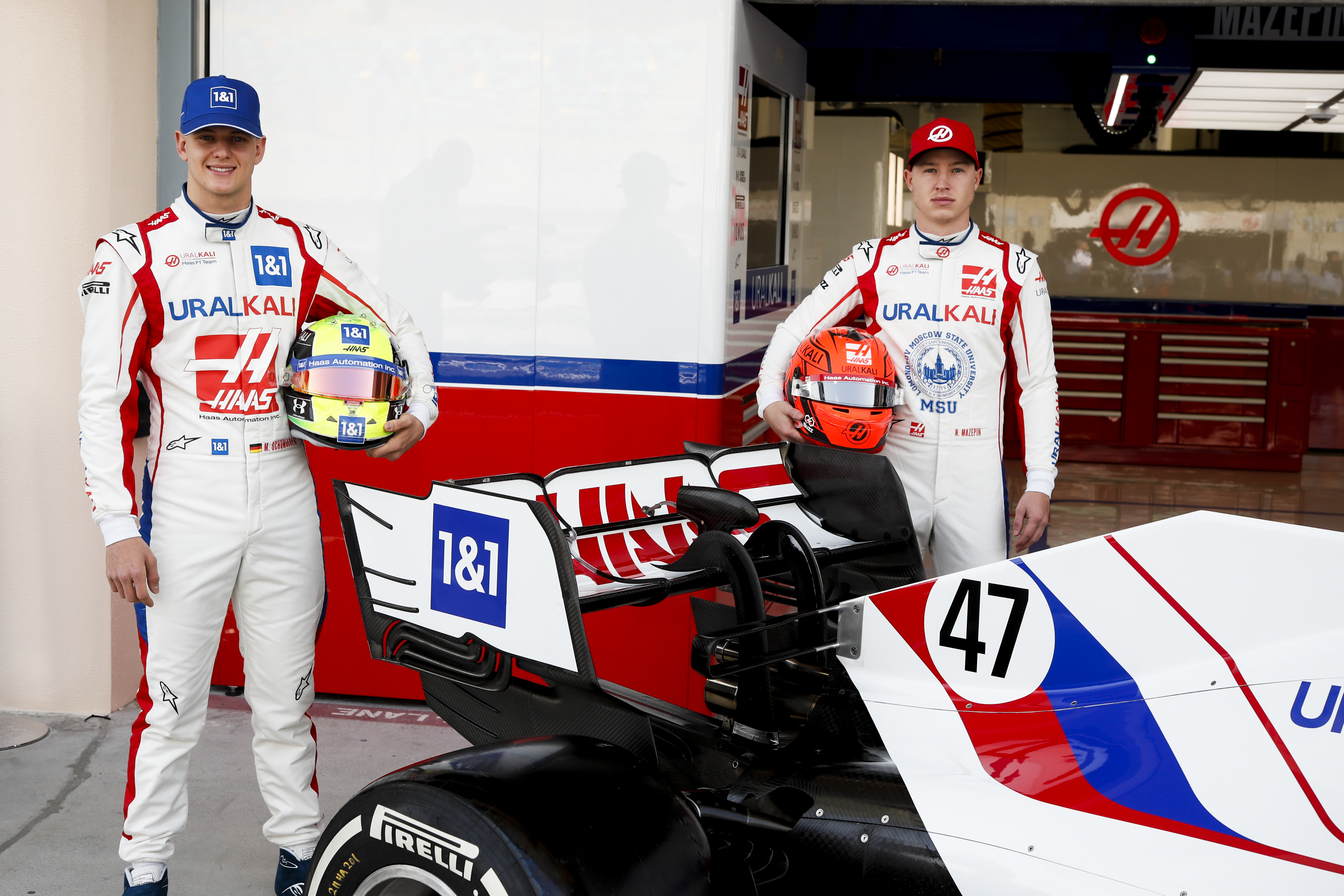 Русский гонщик формулы. Гонщик гонщик Haas Мик Шумахер.