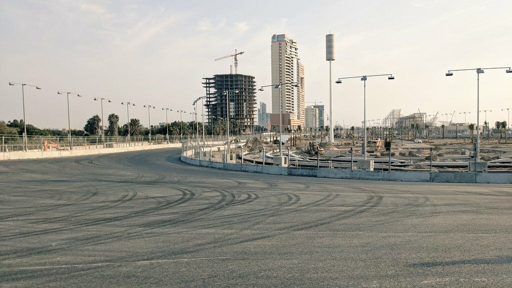 Строительство трассы Формулы 1 в Джидде © twitter.com/ItsOnlyDom