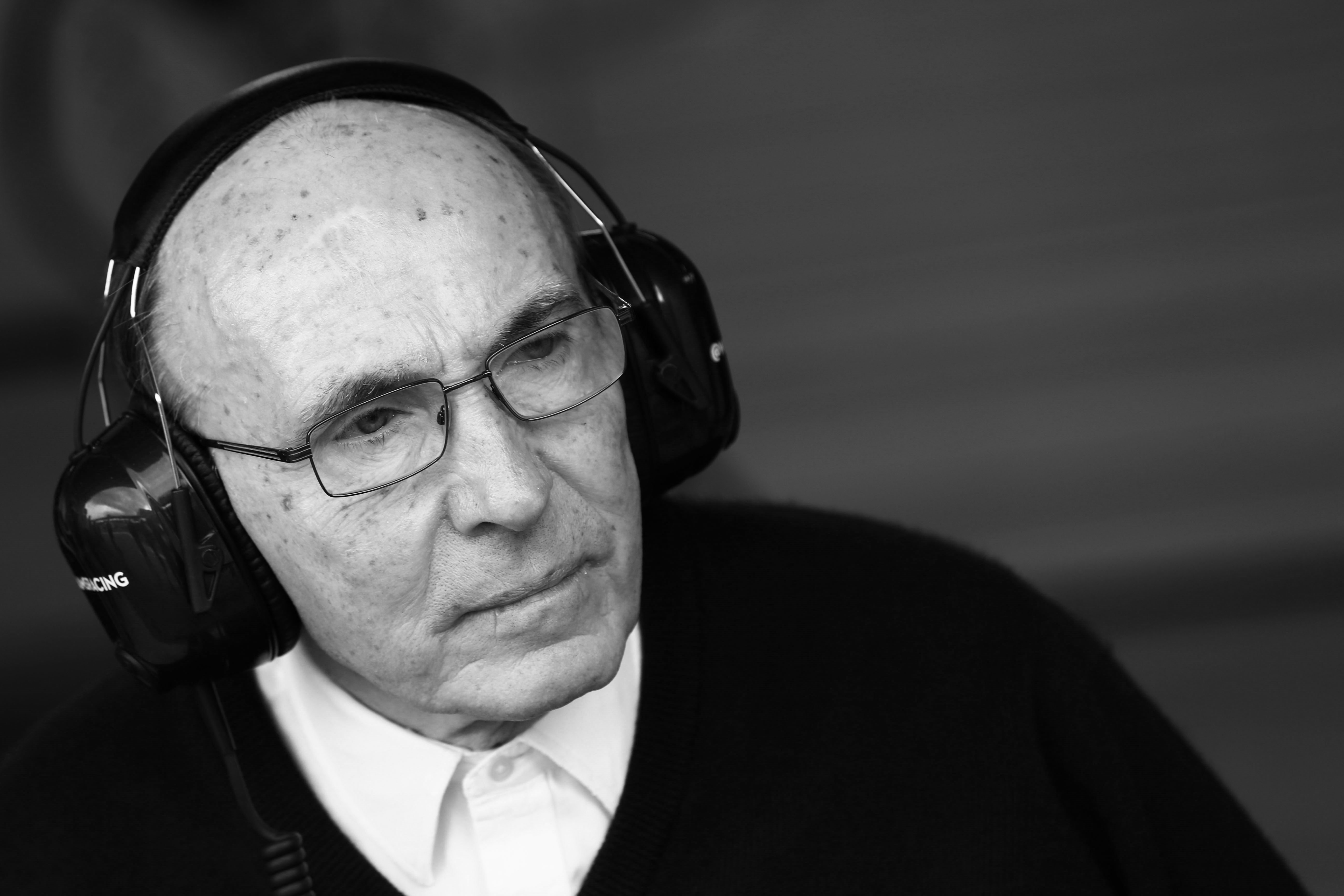 Фрэнк уильямс британский бизнесмен. Frank williams. Фрэнк уильямс. Frank williams. Фрэнк уильямс формула 1.