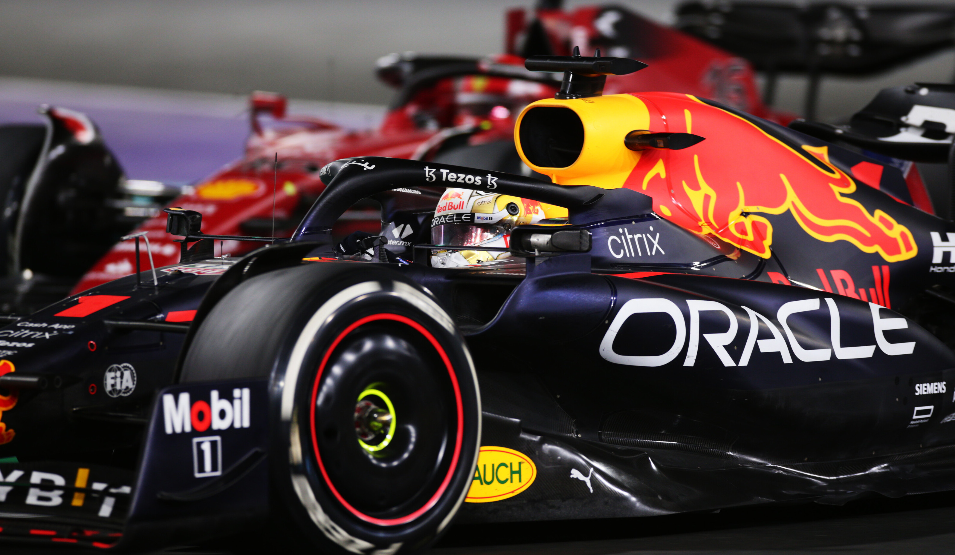 Мир ф1. Red bull f1 2022 Jeddah Verstappen. Нико Хюлькенберг 2022. Oracle Red bull Racing. Гран-при Италии 2022 гонка.