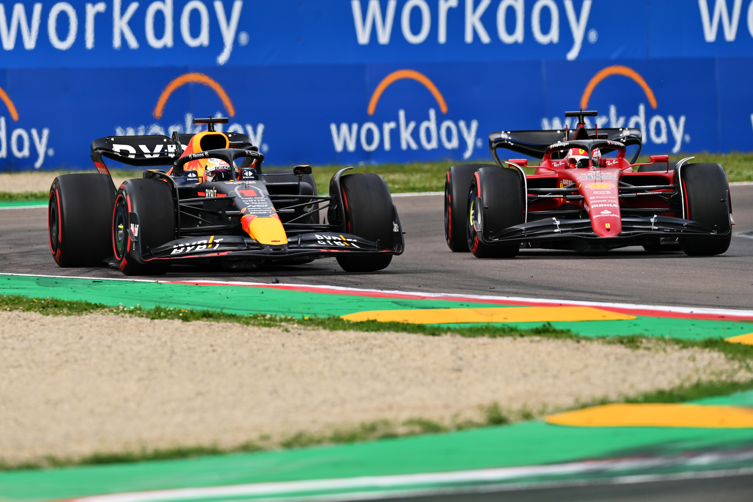 Гран при майами спринт. Max Verstappen Red bull 2022. F1 2022 Imola. Гран при Эмилии Романьи 2022.