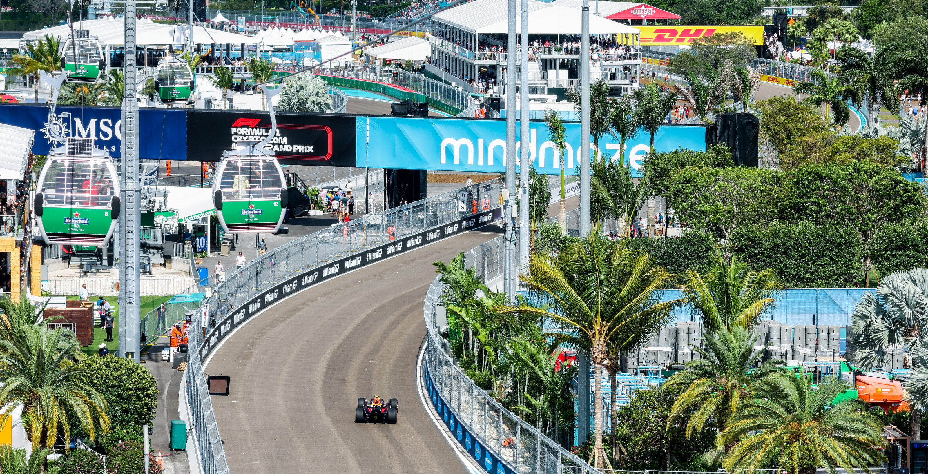Майами ф1. Miami international autodrome. F1 майами 2024 aston martin. Международный автодром майами. Майами ф1.