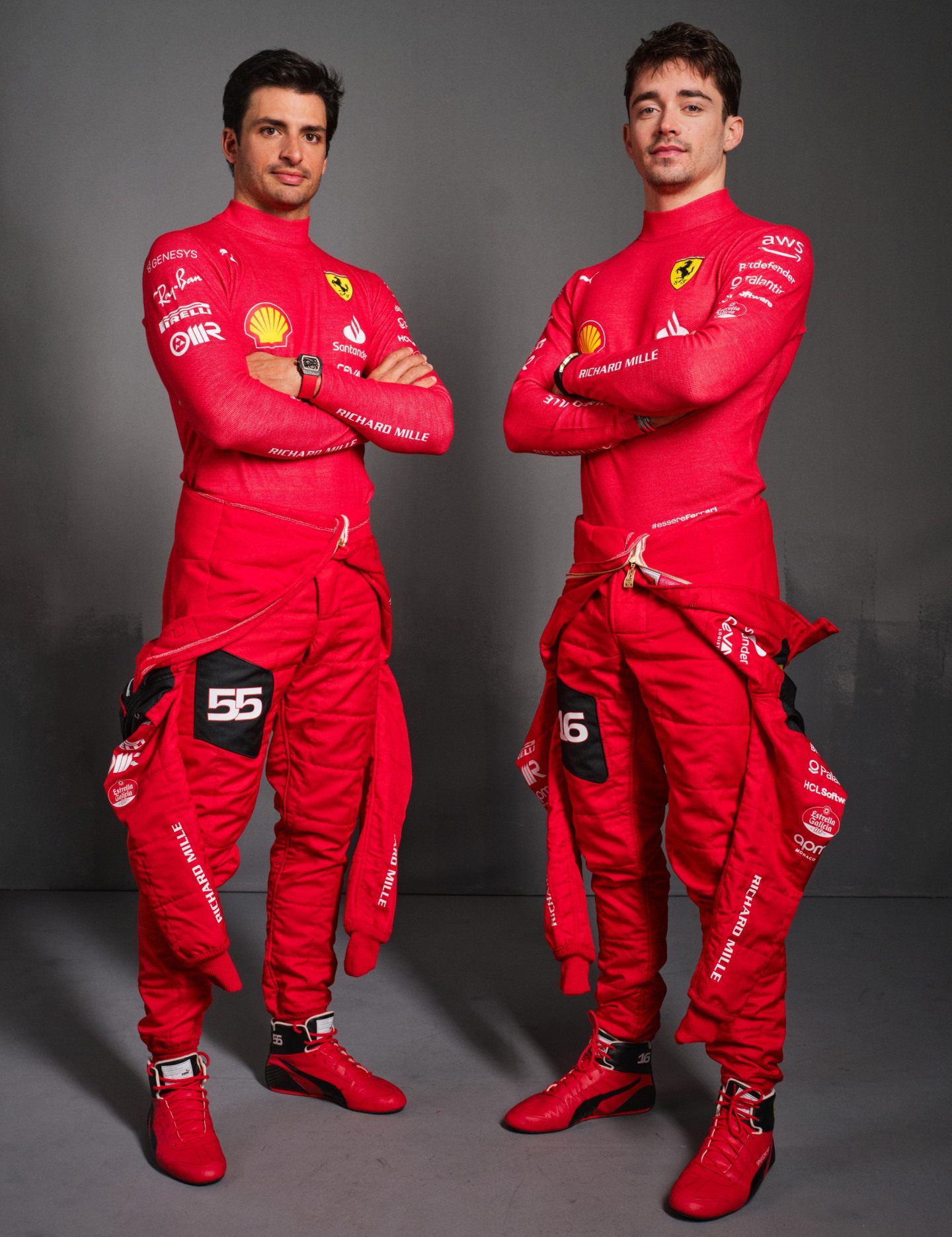 Карлос Сайнс и Шарль Леклер в экипировке сезона-2023 © Scuderia Ferrari