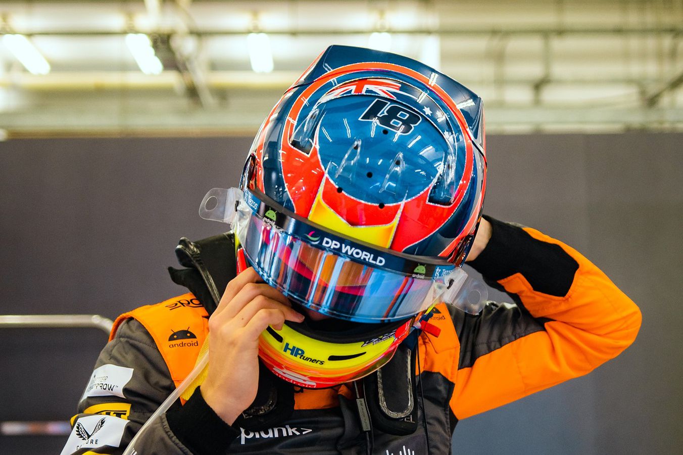 Оскар Пиастри: Поменяли руль, а болид не завёлся | Autosport.com.ru