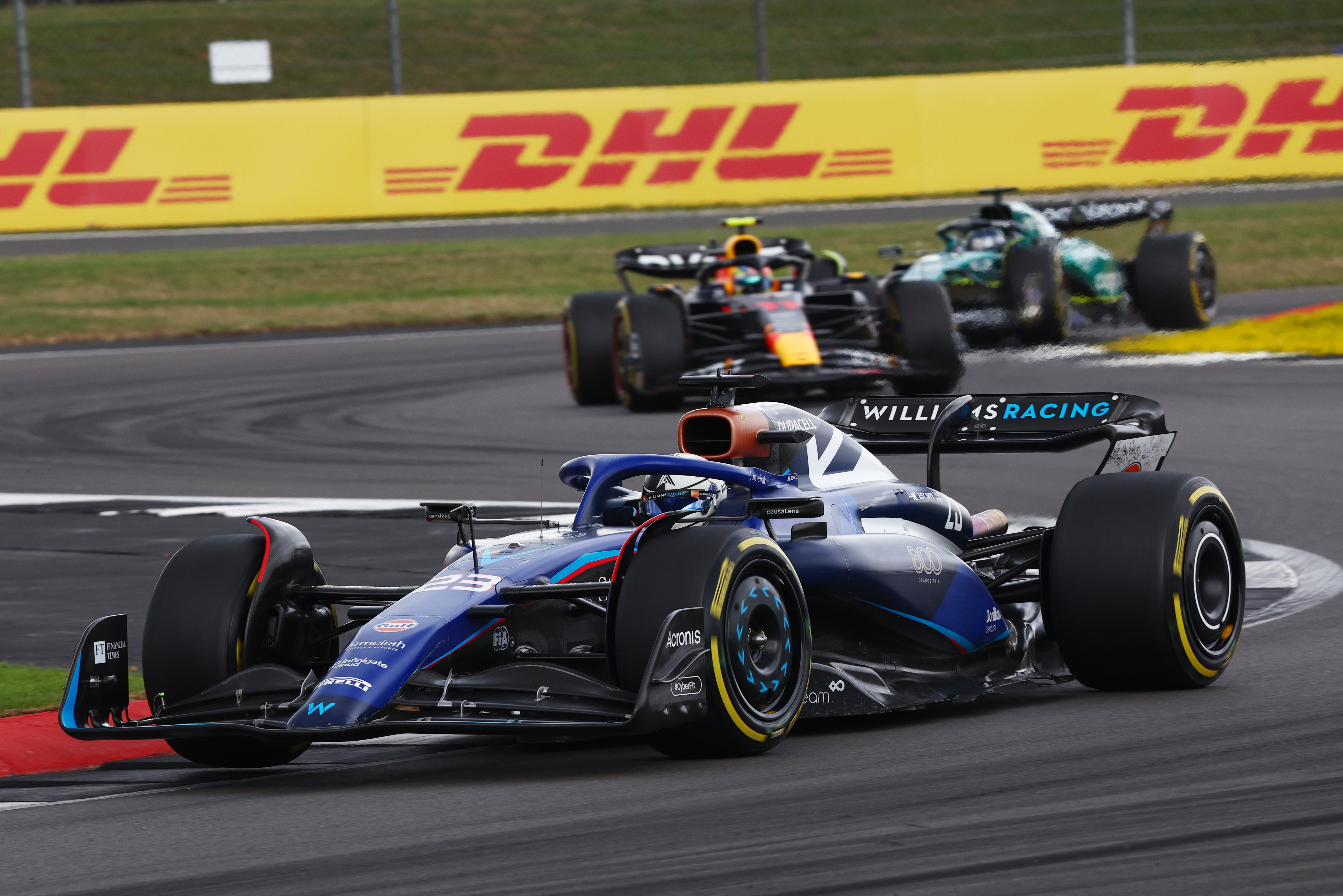 Гонщик Williams. Макларен старый. Williams f1 2024 Albon. Боб Уильямс гонщик.