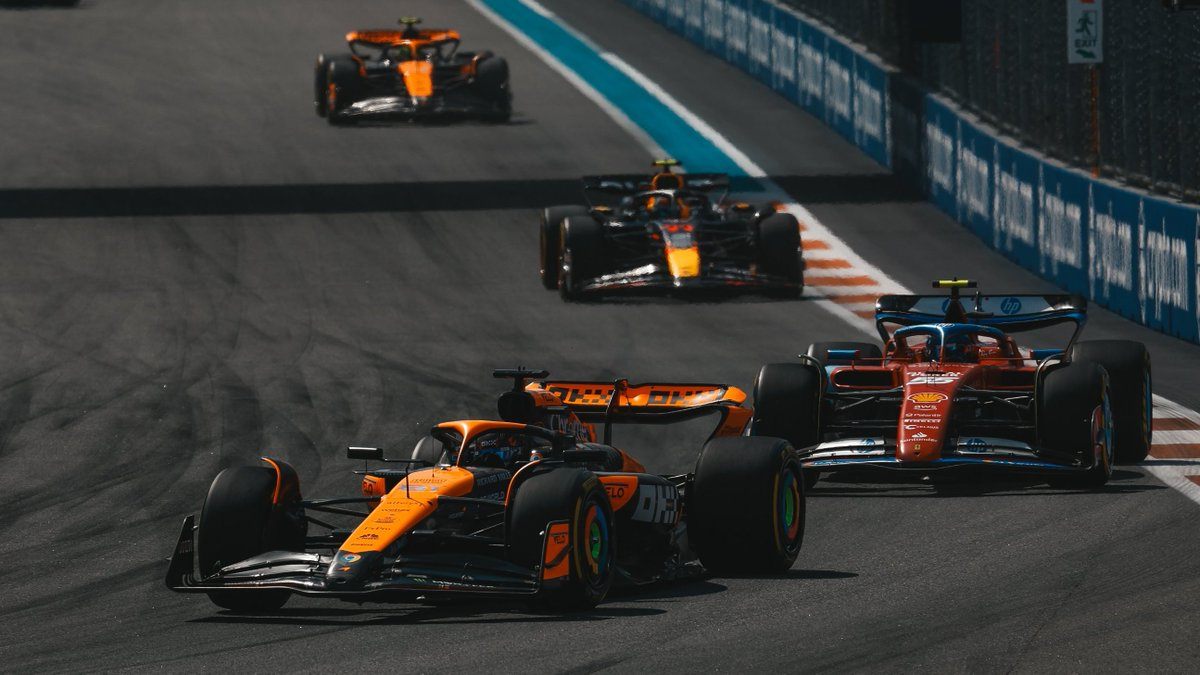 © F1
