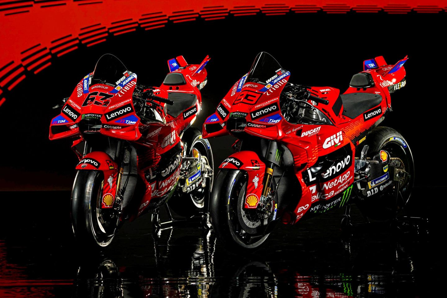 Мотоциклы Ducati Desmocedici GP25 команды Ducati Lenovo Team © Ducati