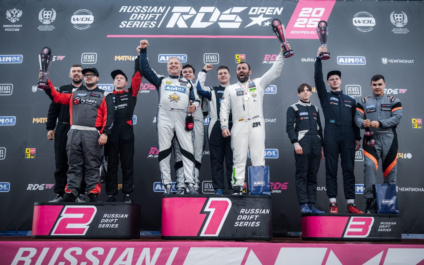 Призёры командного зачёта © RDS Open