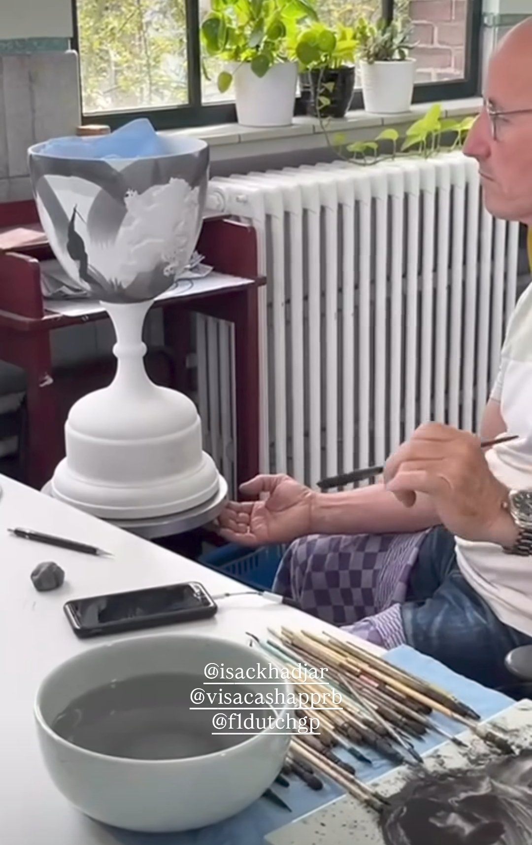 Новый кубок для Исака Хаджара © Соцсети