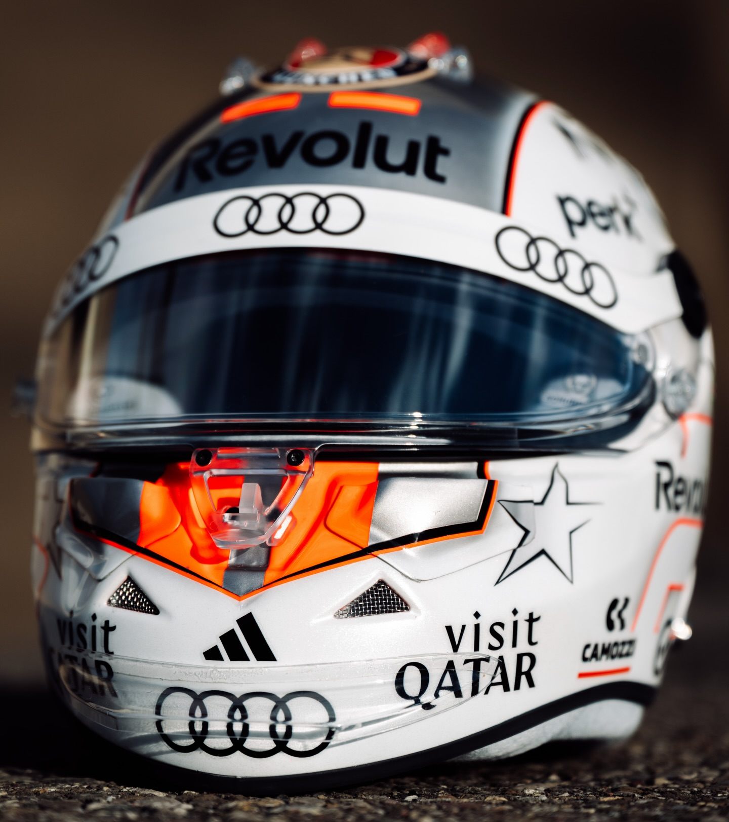 Шлем Нико Хюлькенберга на 2026 год &copy; Соцсети