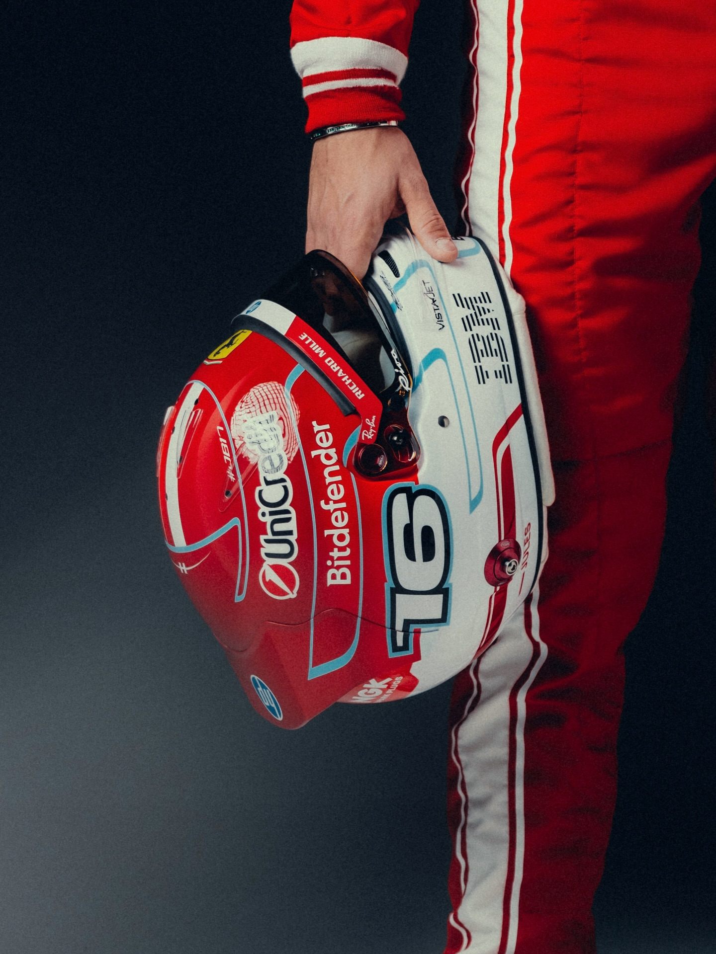 Шлем Шарля Леклера на сезон-2026 &copy; Соцсети