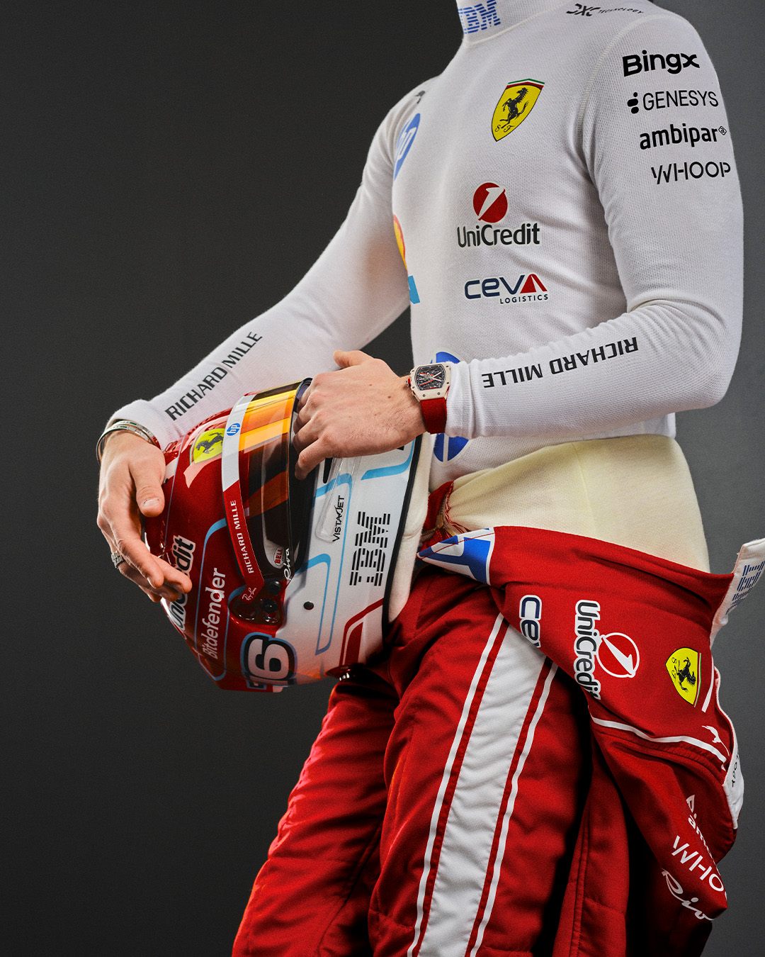 Шлем Шарля Леклера на сезон-2026 &copy; Соцсети