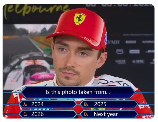 Итак, а теперь следующий вопрос: в каком году сделано это фото грустного Шарля Леклера? © Соцсети