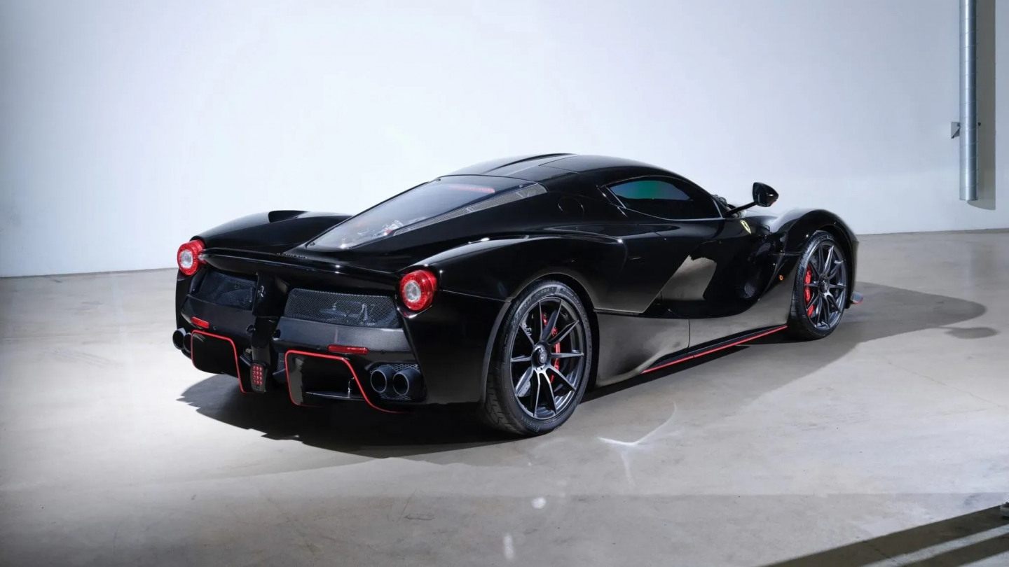 Ferrari LaFerrari Фелипе Массы &copy; RM Sotheby's