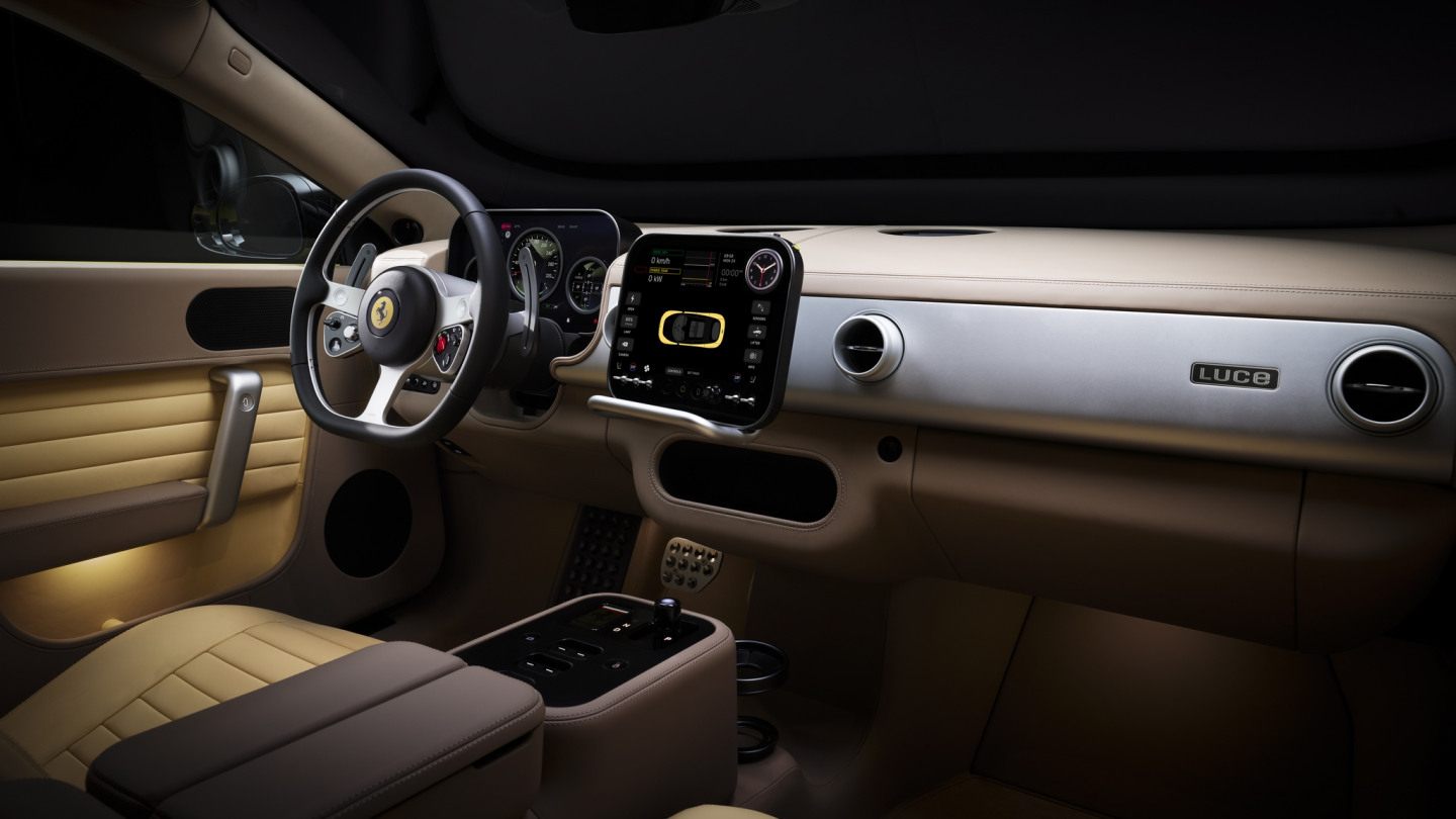 Ferrari Luce &copy; Ferrari